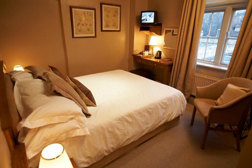 Chalfont St Peter The Greyhound Inn الغرفة الصورة