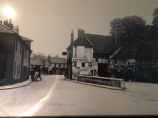 Chalfont St Peter The Greyhound Inn المظهر الخارجي الصورة